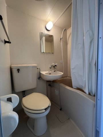 代々木上原ダイカンプラザのトイレ|シンプルで使いやすいトイレです