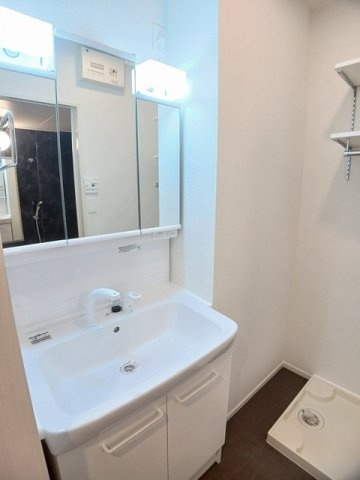 ララ・オハナ　Ⅱの洗面所