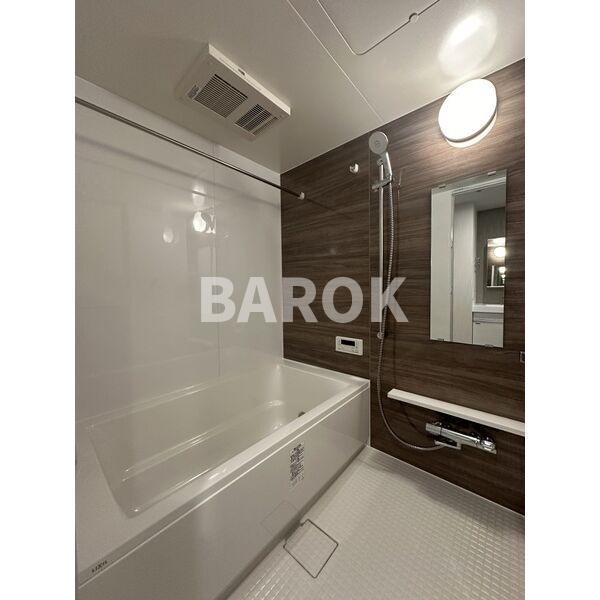 アクレール小笹南坂の浴室