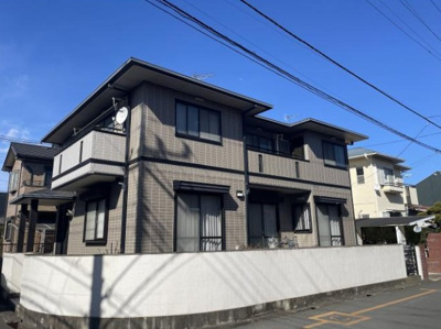 【外観】 | 狭山市中央2丁目 | 南側角地で陽当たり良好！敷地も建物も広々です♪