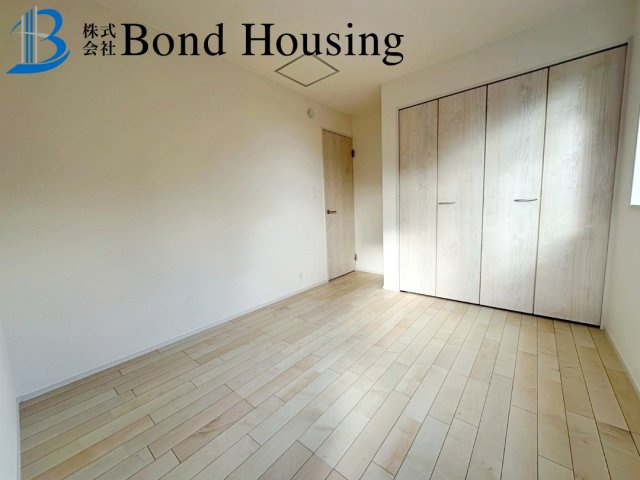 「収納充実」「LDK16帖」竹の台1丁目 2号棟の寝室