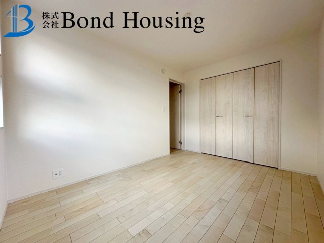 「収納充実」「LDK16帖」竹の台1丁目 2号棟の寝室