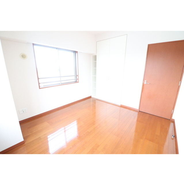 TheCenturyMiyazakidaiの居間・リビング|同間取り別室の写真です。現況優先。