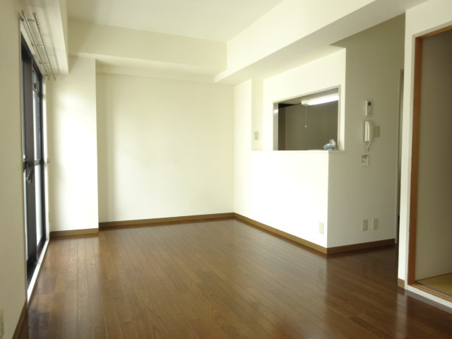 グランプレジールの居間・リビング