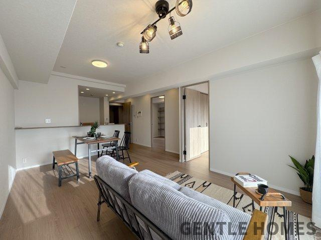 コスモテール吉塚の居間・リビング