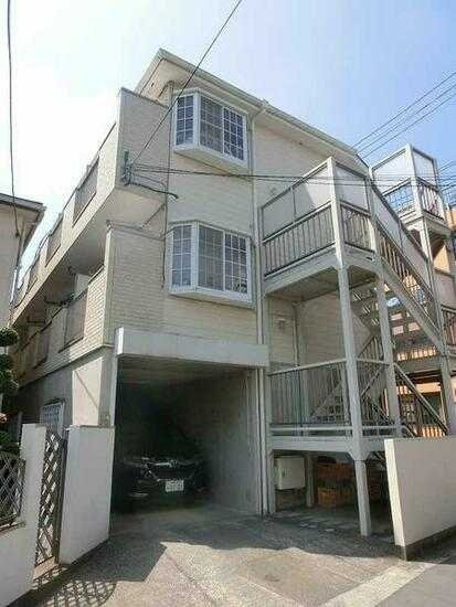 狛江市東和泉３丁目の賃貸マンションの外観