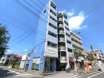 ブルースカイタワーの画像