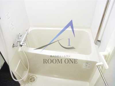 TRADIS 浅草橋の浴室|お風呂です。