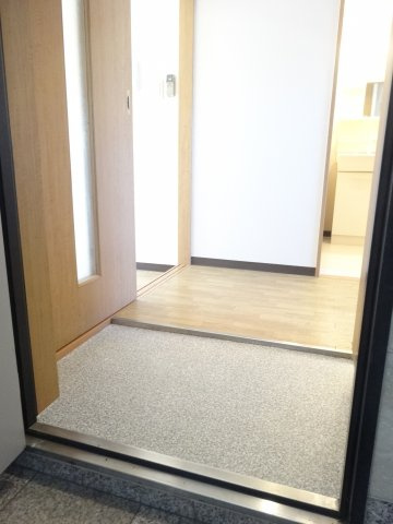 メルヴェイユドミールの玄関