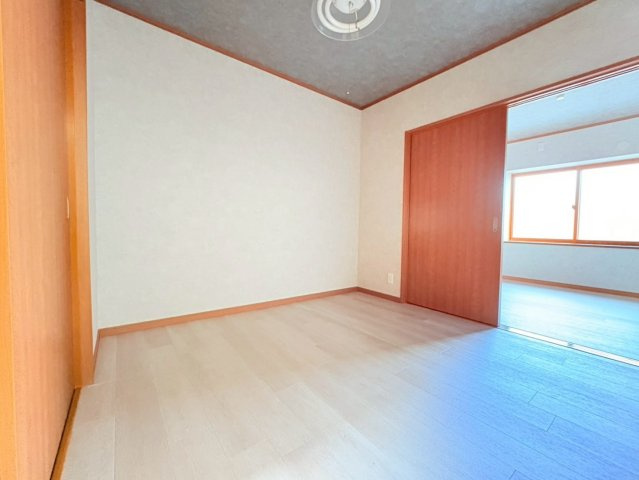 大塚元屋敷町の洋室