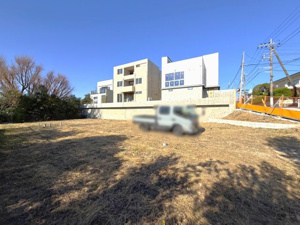 【外観】 | 面積122坪以上の開放感ある敷地！
2025年12月13日撮影