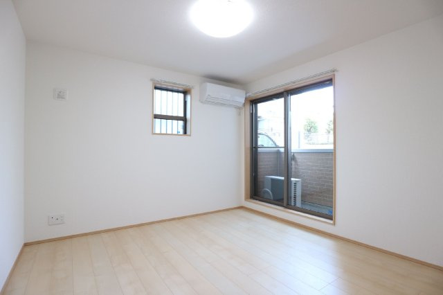 アイルグランの居間・リビング