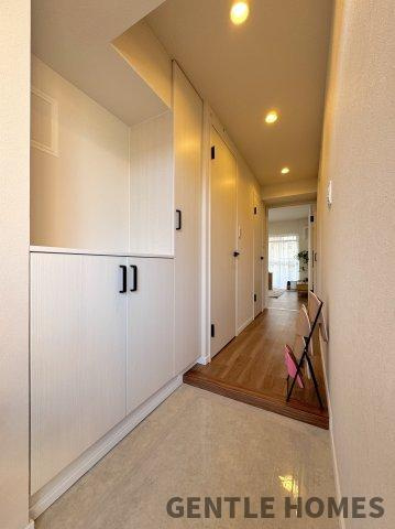 シティライフ野間レイクビューの玄関|同社施工例の写真