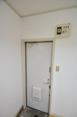 【玄関】 | ハイツ鵜野