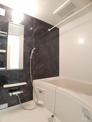 【浴室】 | サニーグローブ　Ⅱ | お風呂で日々の疲れを落としましょう