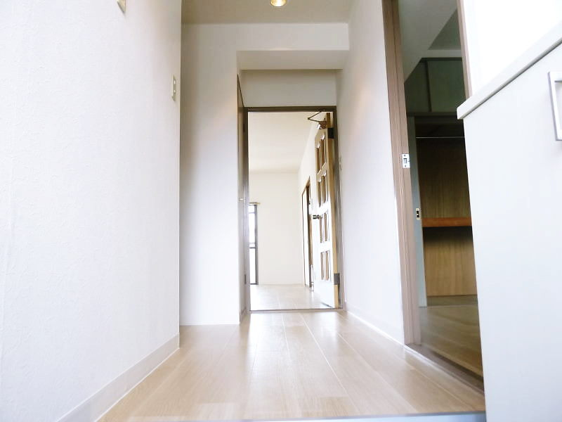 グレース牧の里（南棟）の玄関|イメージ