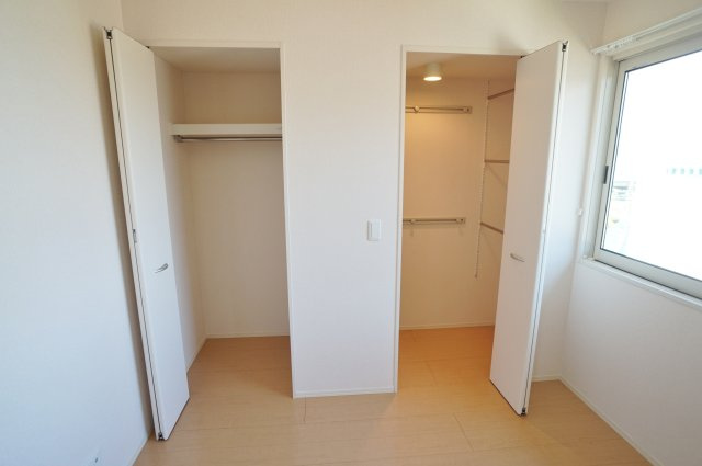 ドエル寿楽荘の収納