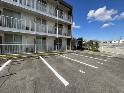 【駐車場】 | レオパレスセジュール和泉
