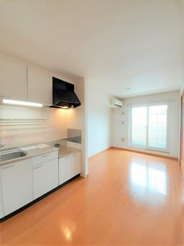 クレメントＣの居間・リビング|ゆったりとしたリビングです