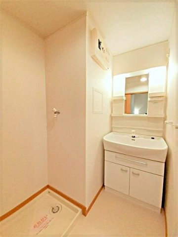 ライフコート東唐津Ｂの洗面所|洗面所です