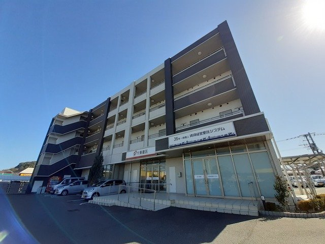 グランドステージ鏡の外観|建物外観を気になさる方へ、見た目の良い物件です