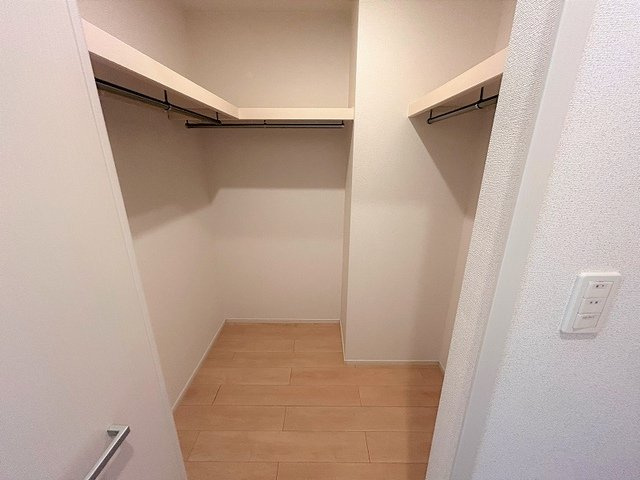 クイーンズ・ガーデンⅡ　Ａの収納|十分な収納スペースがあります