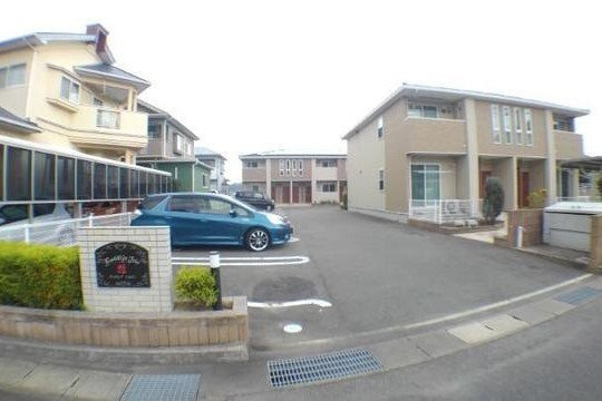 ブッドレア　ジョイン　Ⅱの駐車場|駐車場があるので、車を買う予定の方も安心です