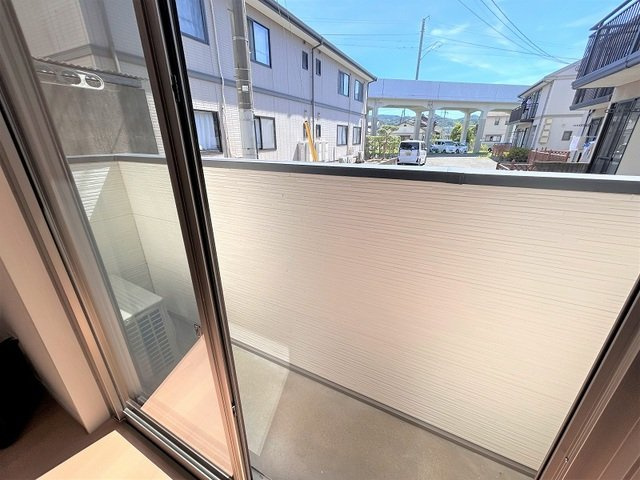 ベルグランデ和多田のバルコニー|バルコニーからの眺めを楽しみながら食事をしませんか