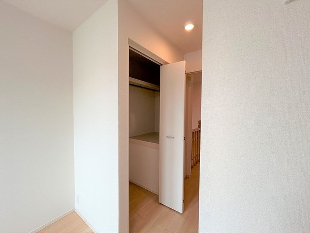 ジュネス原Ⅱ　Ａの収納|大きなものも収納できそうです