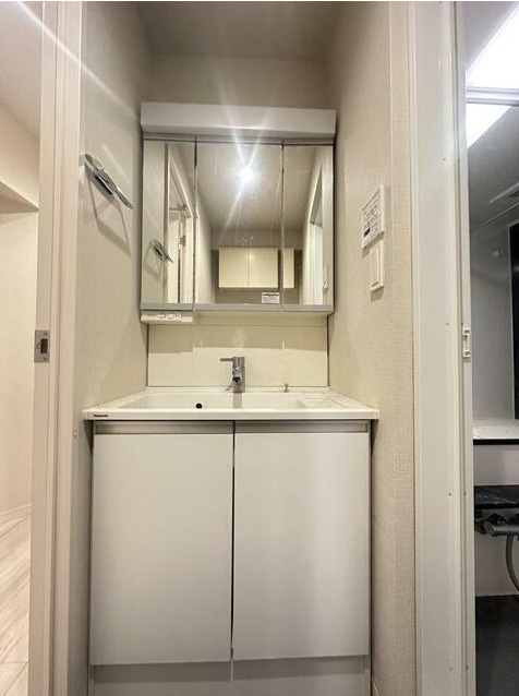 【独立洗面台】