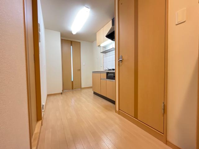 木屋　ＥＡＳＴのキッチン|キッチン