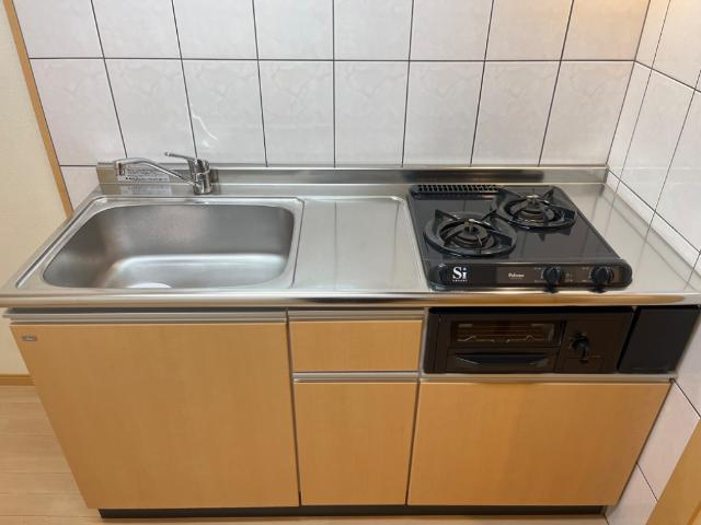 木屋　ＥＡＳＴのキッチン|キッチン