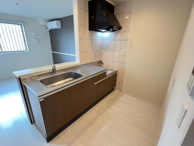 ファミールスクエアのキッチン|キッチン