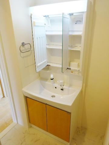 エスポワールＳＫⅡの洗面所|洗髪洗面化粧台