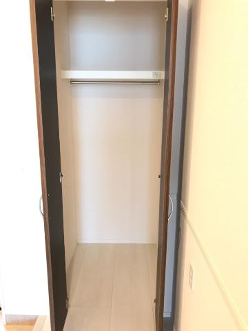 ＵＲＢＡＮ　ＳＱＵＡＲＥの収納|クローゼット