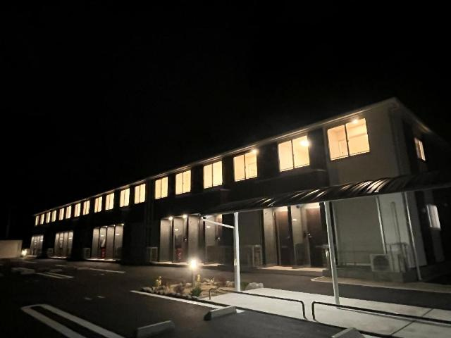 サンマリーナＭの外観|外観写真（夜）