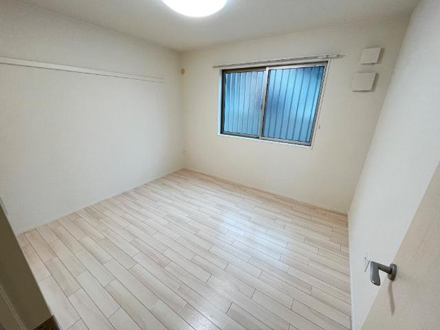 サンマリーナＭの内装|洋室