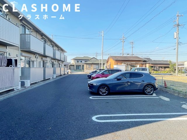 ヴィラ小山　B　　　刈谷市の賃貸はクラスホーム刈谷店　　　　　　の駐車場