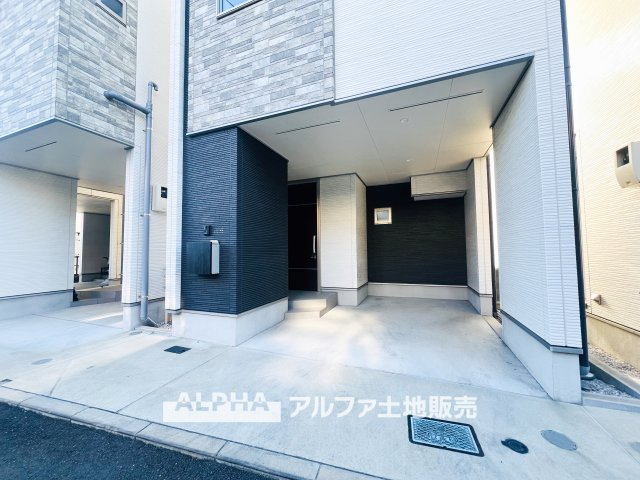 昭島市田中町1丁目　中古戸建の駐車場