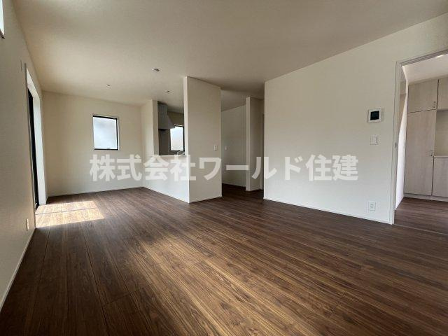 青梅市野上町第16の居間・リビング