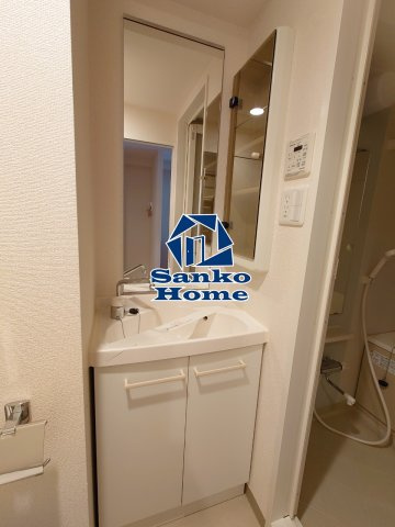 Lemuria浅草の洗面所