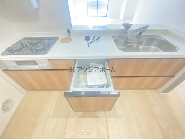 所沢市下安松・全2棟　新築一戸建　1号棟　～LDK18帖～の設備|食洗機