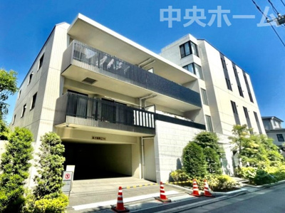 【外観】 | アーリアシティ一之江 | 平成26年2月築の築浅中古マンション。ペットの飼育可能マンションです。