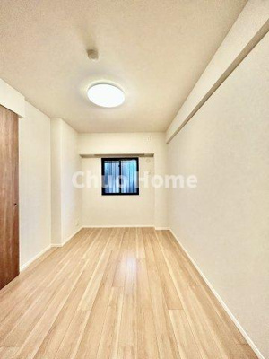 【駐車場】 | アーリアシティ一之江 | 【バイク置場】最新の空き状況や費用などの詳細は担当スタッフまでお問い合わせください。