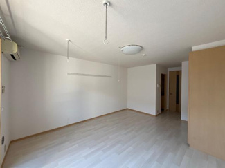 【内装】 | クローバーハウスＣ | 洋室