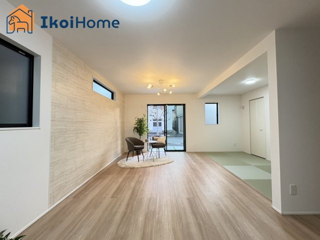 神戸市西区福吉台1丁目　新築戸建の居間・リビング|【ホームページに現地動画掲載中】年中無休：当日予約可●16.5帖あるLDKだからこそ開放感があります