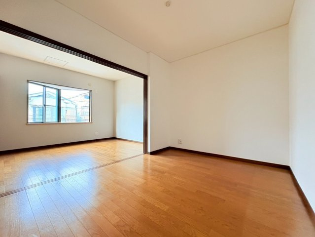 大宅細田町の洋室