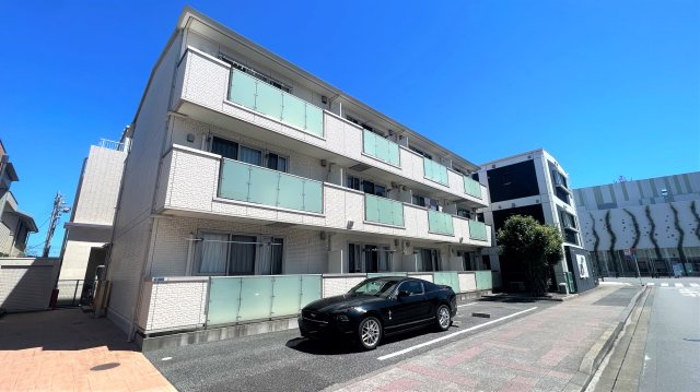 アミティエ（ﾖﾈﾔﾏﾁｮｳ）の外観