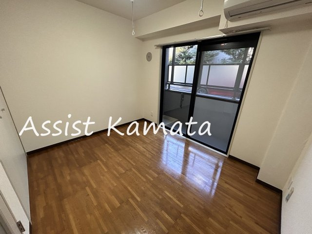 ガレ田園調布の洋室