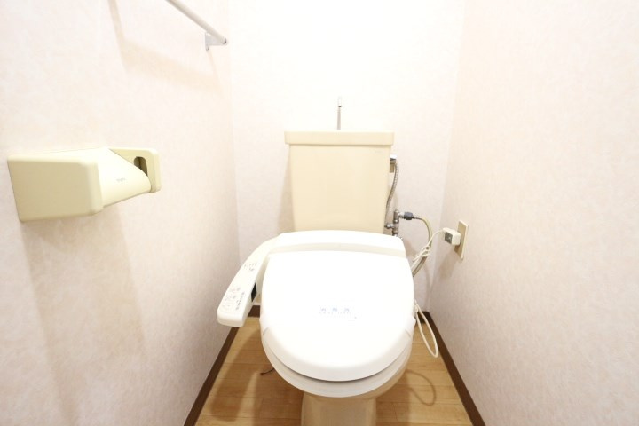 グッタープラッツ緑ヶ丘２番館のトイレ